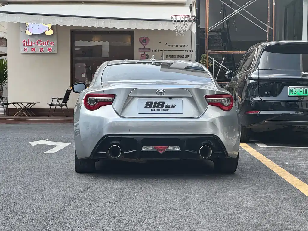 Toyota 86 — миниатюра 6