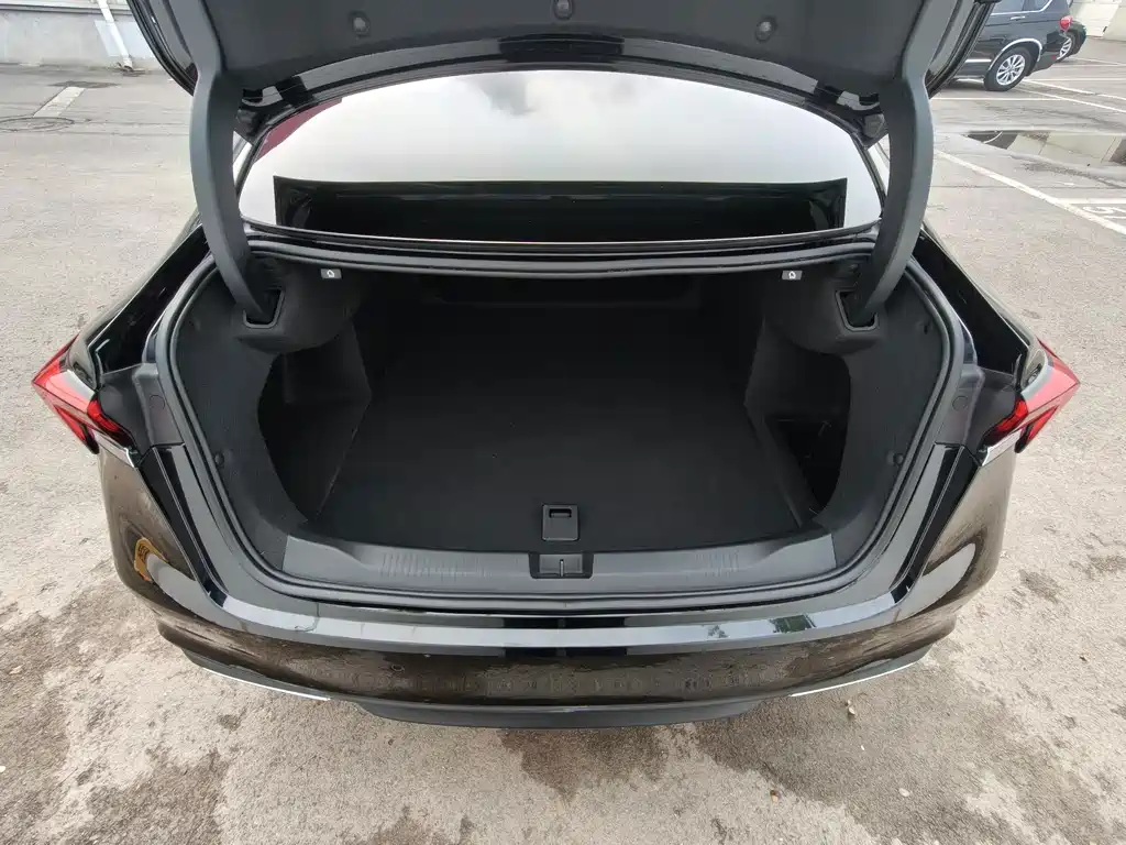 Buick LaCrosse — миниатюра 15