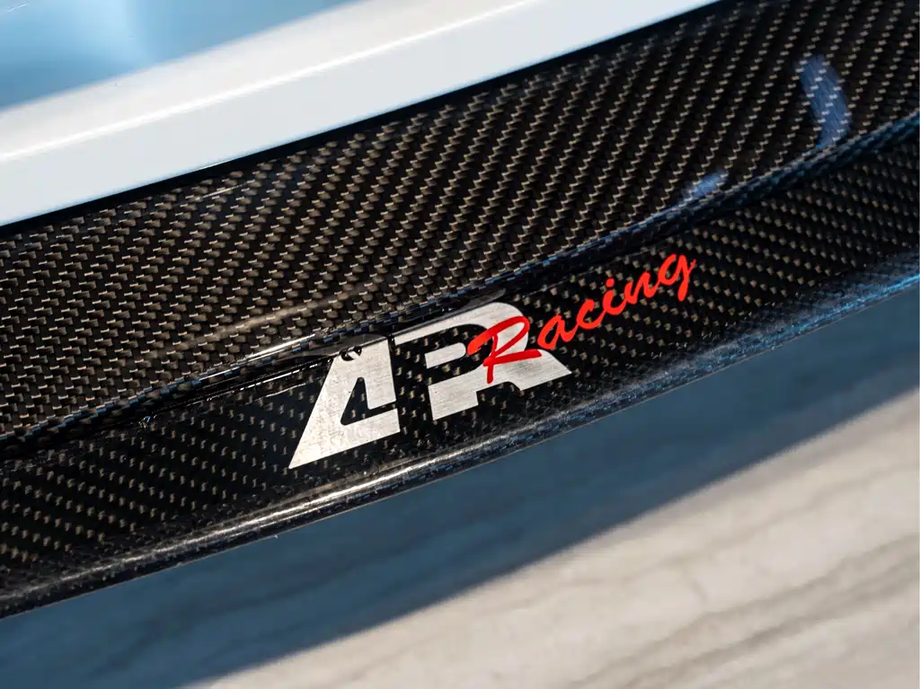 BMW M4 — миниатюра 11