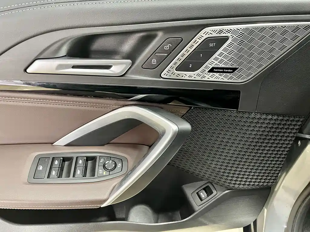 BMW X1 — миниатюра 15