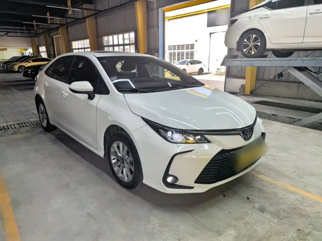 Toyota Corolla — миниатюра 4