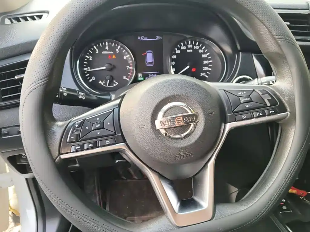 Nissan X-Trail — миниатюра 11