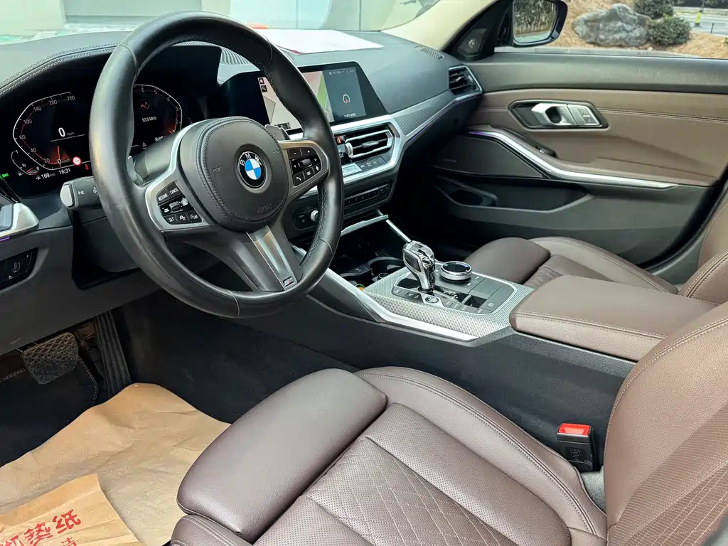 BMW 3 Series — миниатюра 4