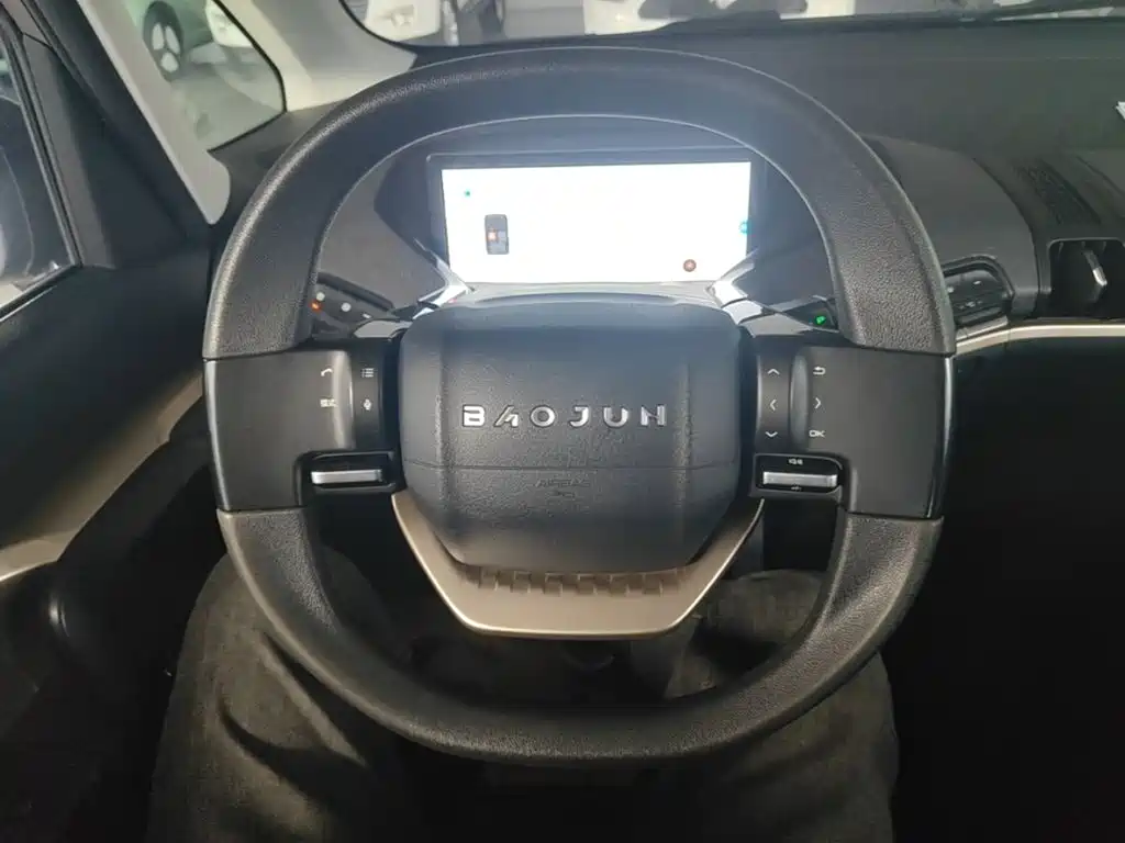 Baojun KiWi EV — миниатюра 11