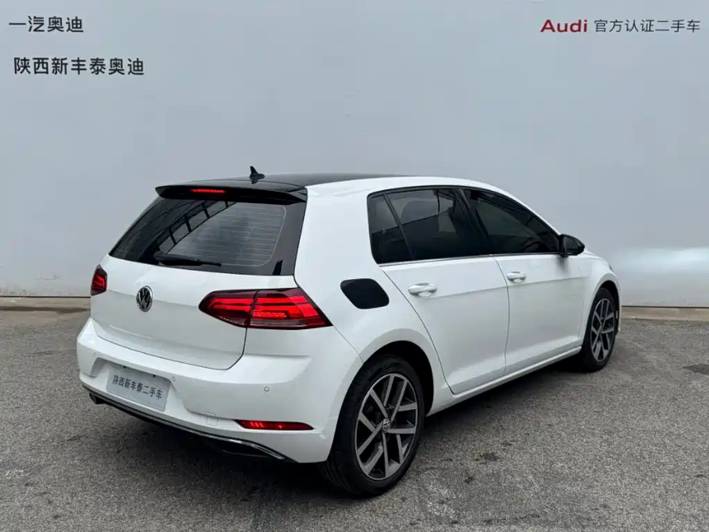 Volkswagen Golf — миниатюра 5