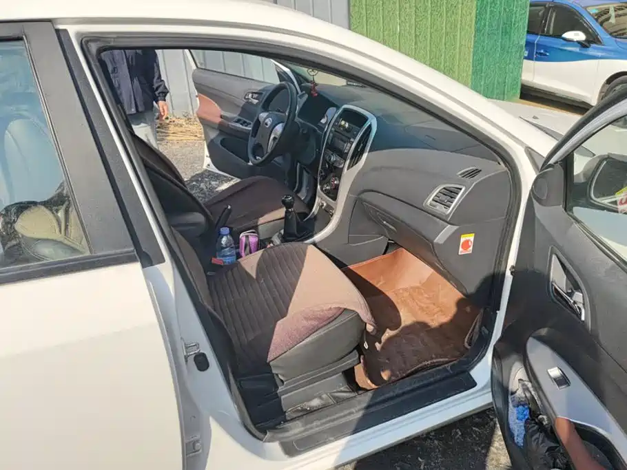 BYD F3 — миниатюра 8