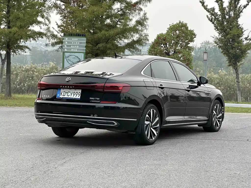 Volkswagen Passat — миниатюра 13