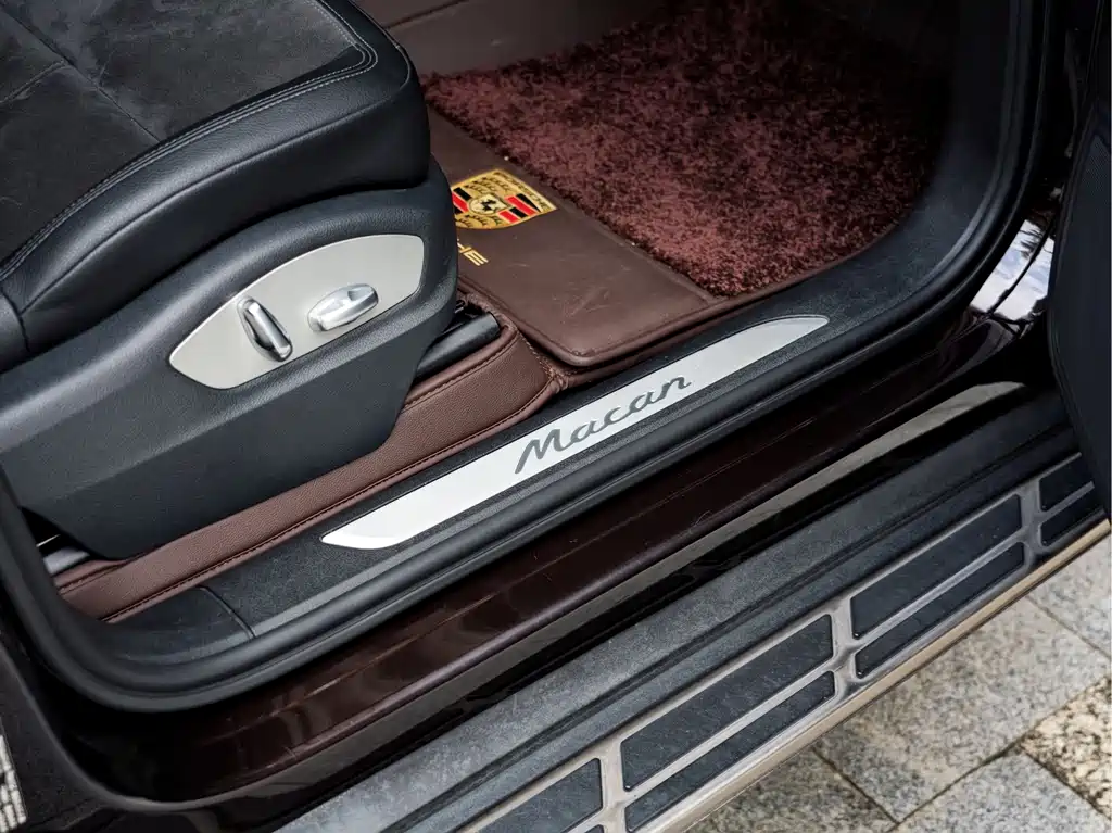 Porsche Macan — миниатюра 20