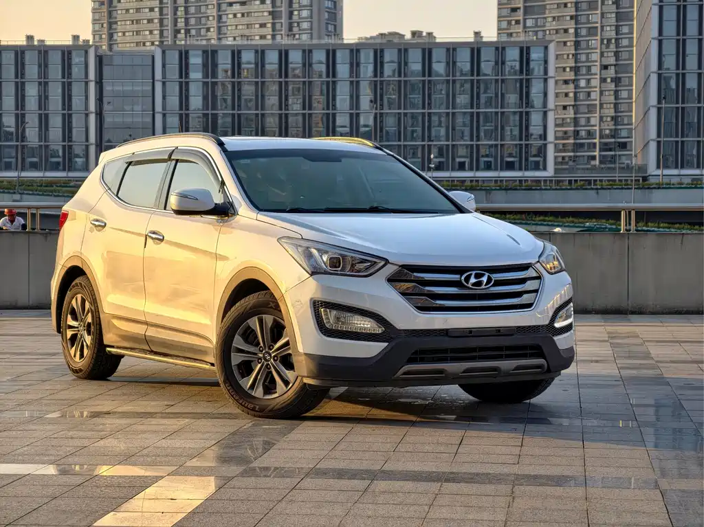 Hyundai Santa Fe — миниатюра 3