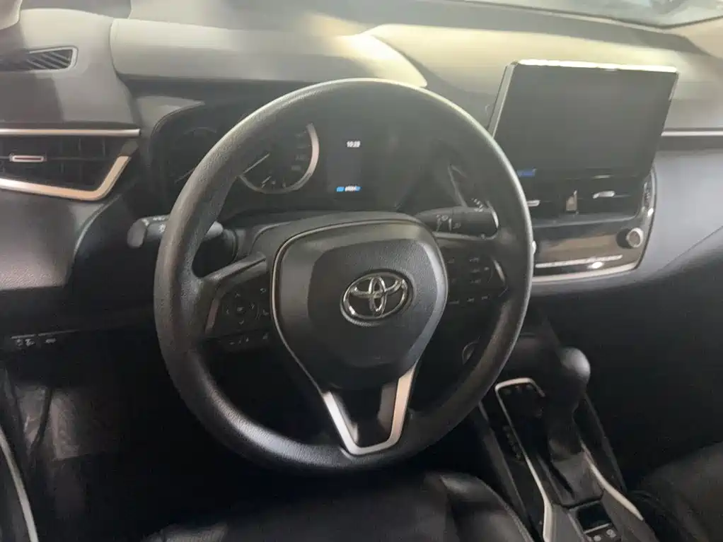 Toyota Corolla — миниатюра 4
