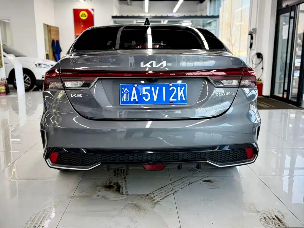 KIA K3