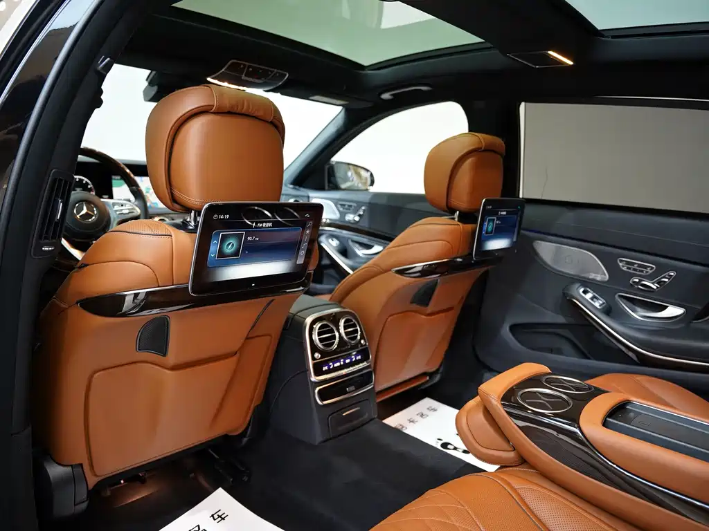 Mercedes-Benz S-Class — миниатюра 18