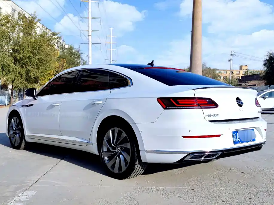 Volkswagen CC — миниатюра 6
