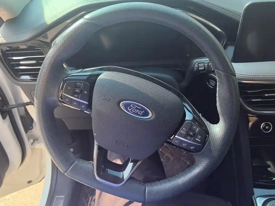 Ford Escape — миниатюра 15