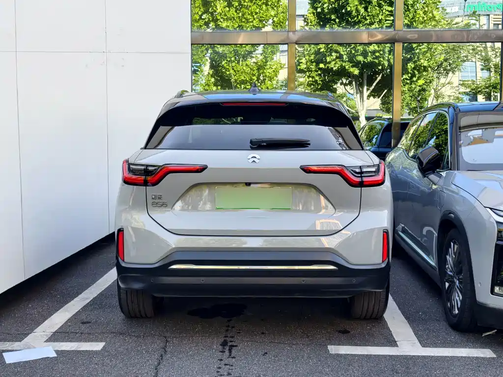 NIO ES6 — миниатюра 5