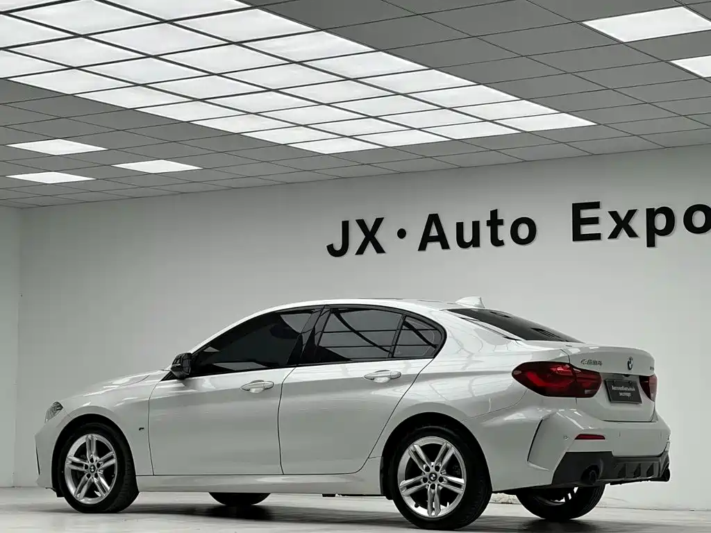 BMW 1 Series — миниатюра 8