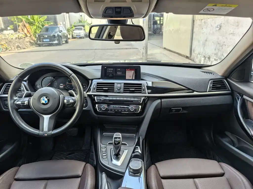 BMW 3 Series — миниатюра 8