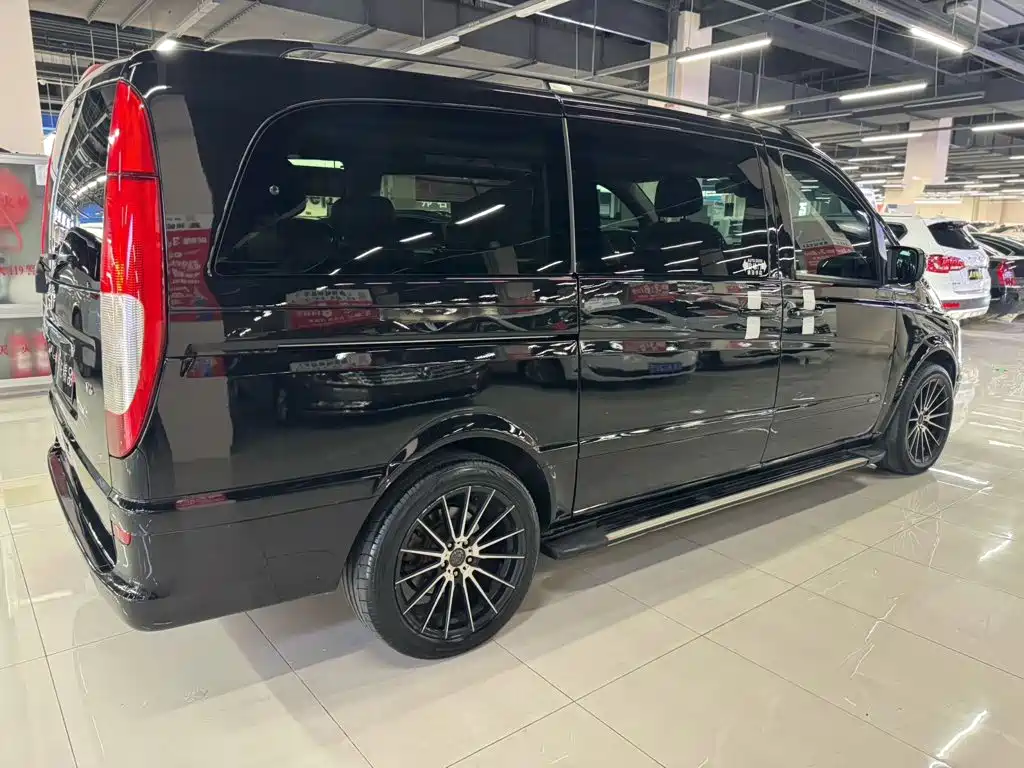 Mercedes-Benz Viano — миниатюра 9