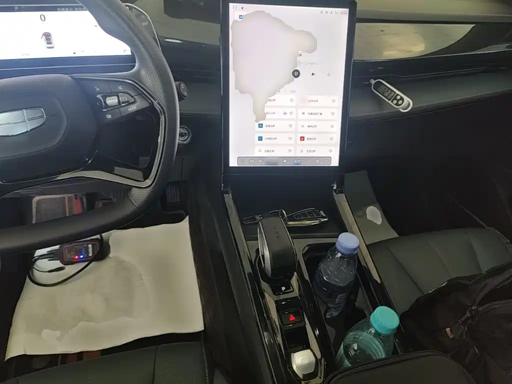 Geely Boyue — миниатюра 10