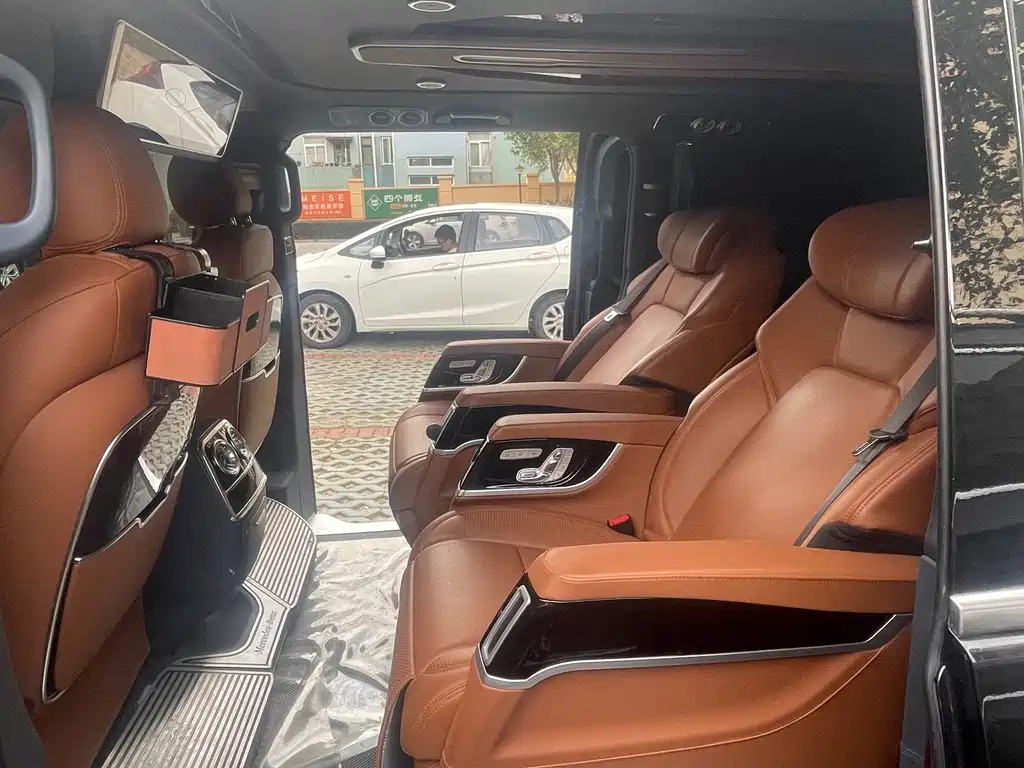 Mercedes-Benz Vito — миниатюра 22