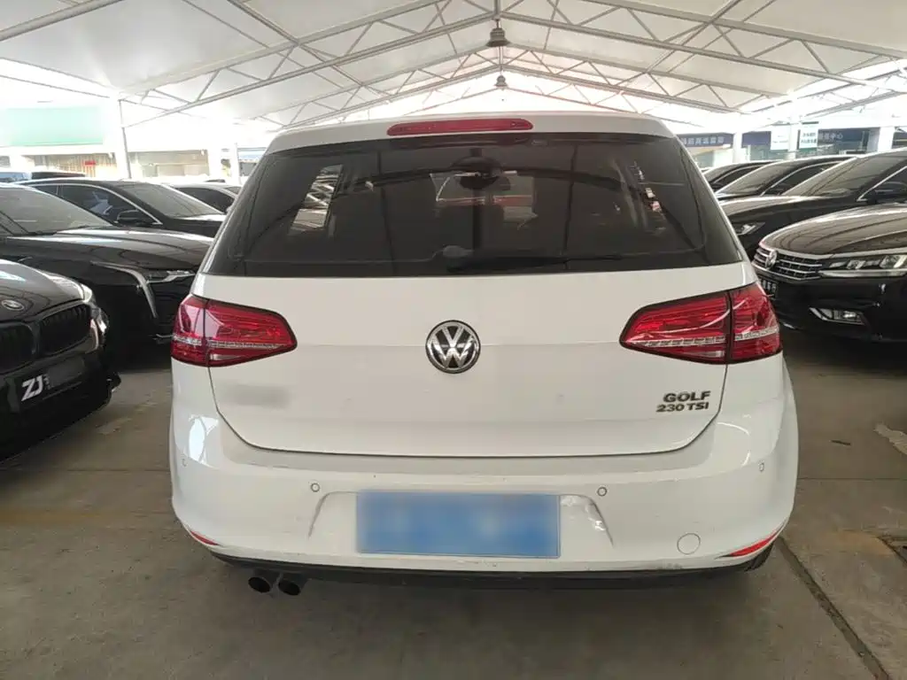 Volkswagen Golf — миниатюра 6