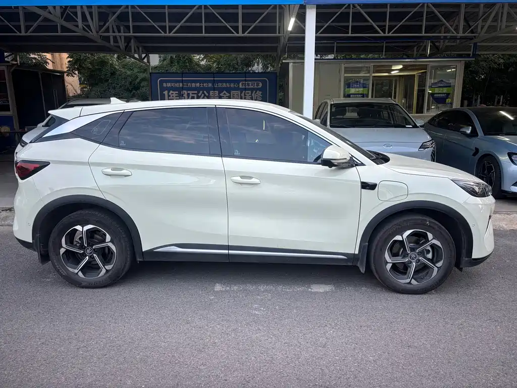 BYD Yuan Plus — миниатюра 4
