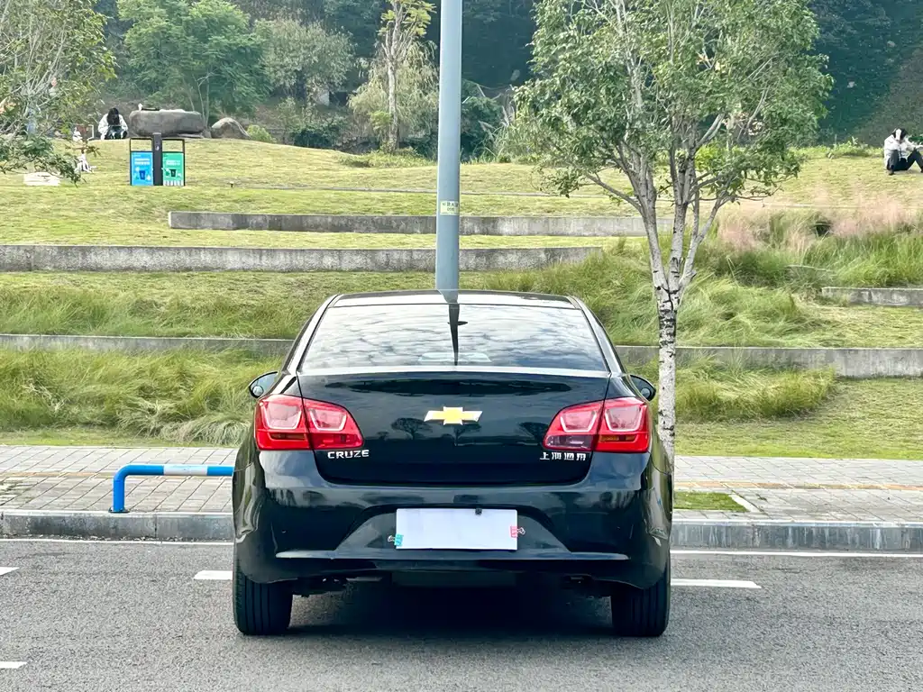 Chevrolet Cruze — миниатюра 11