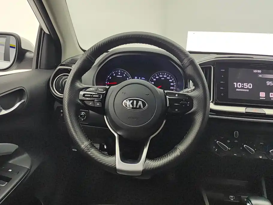 Kia KX1 — миниатюра 15