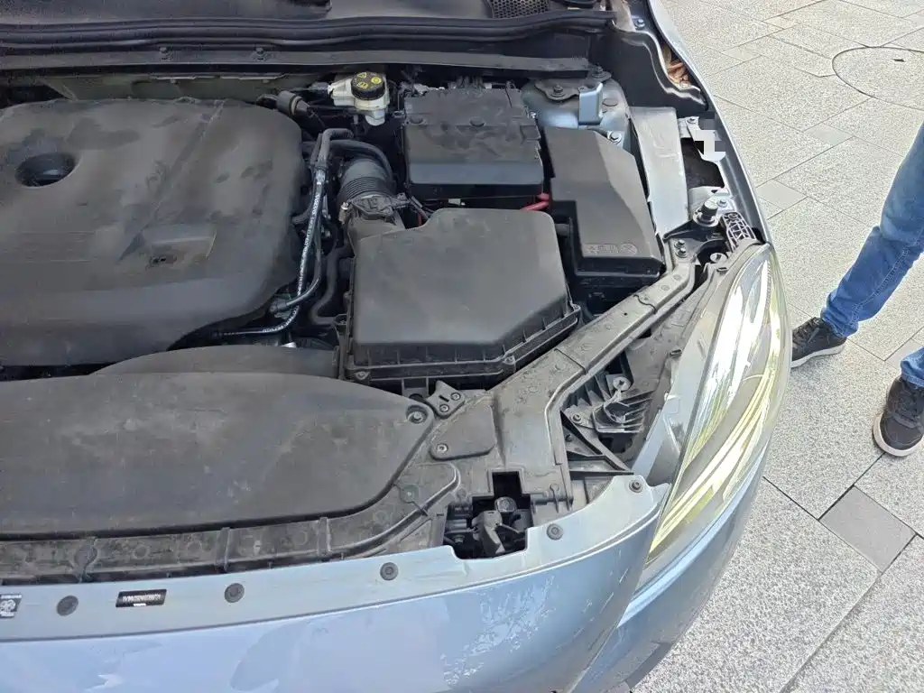 Volvo V40 — миниатюра 21