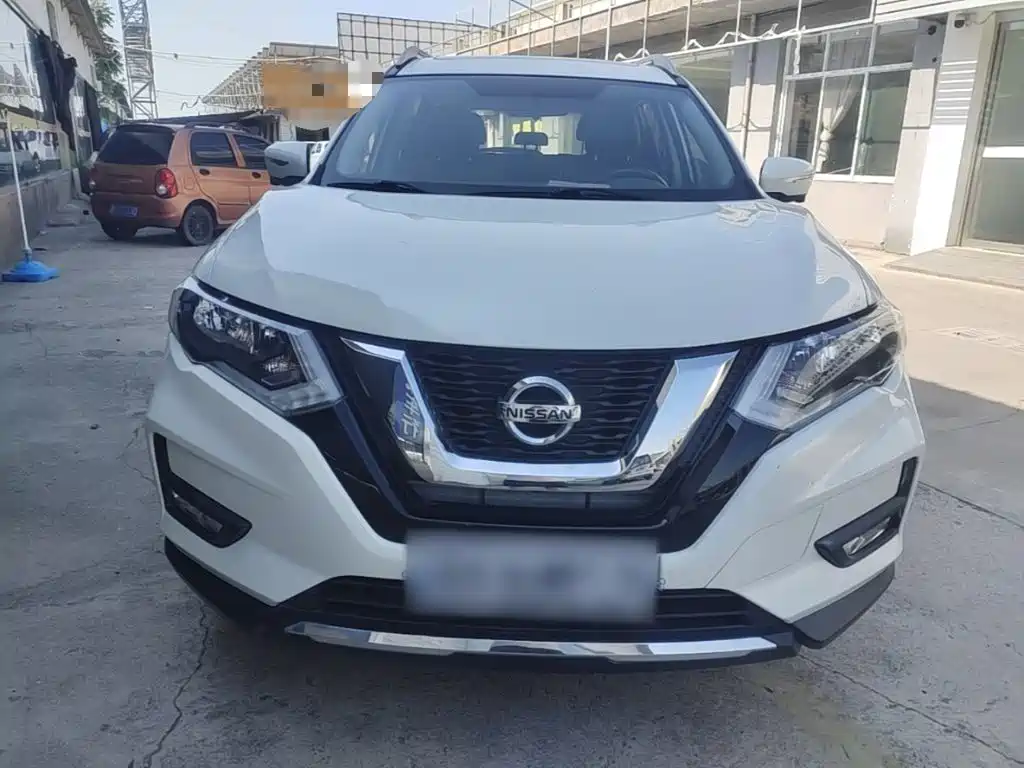 Nissan X-Trail — миниатюра 3