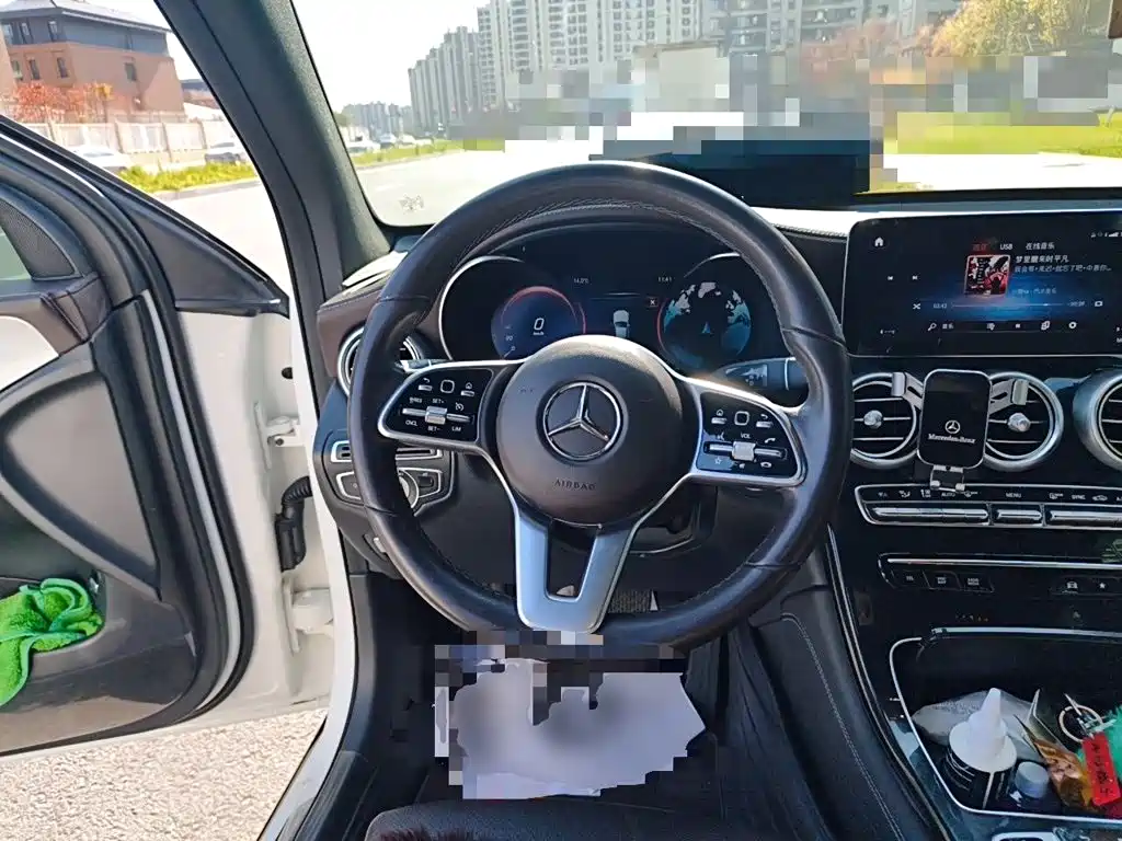 Mercedes-Benz GLC — миниатюра 11