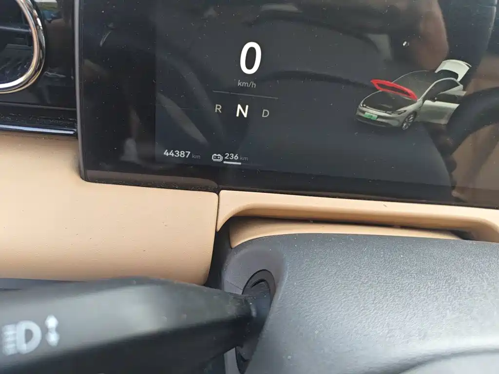 Leapmotor Leapmotor C01 — миниатюра 5