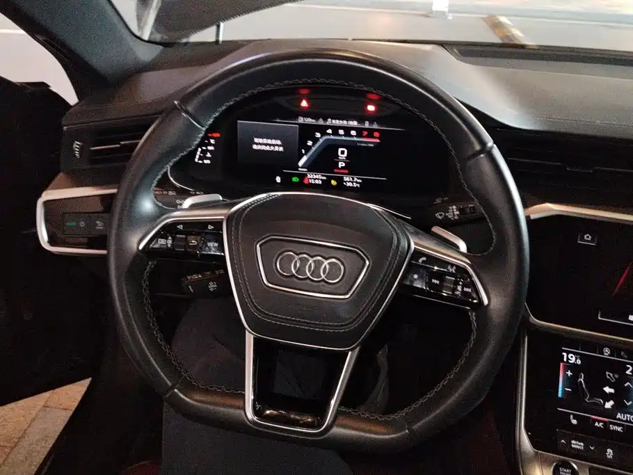 Audi A7L — миниатюра 15