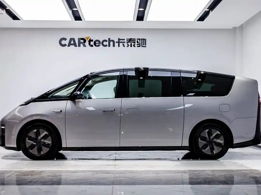 Li Auto Li MEGA — миниатюра 5