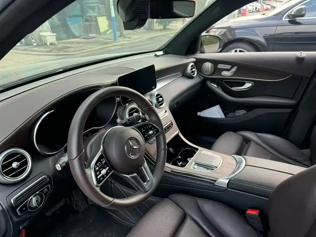 Mercedes-Benz GLC — миниатюра 6
