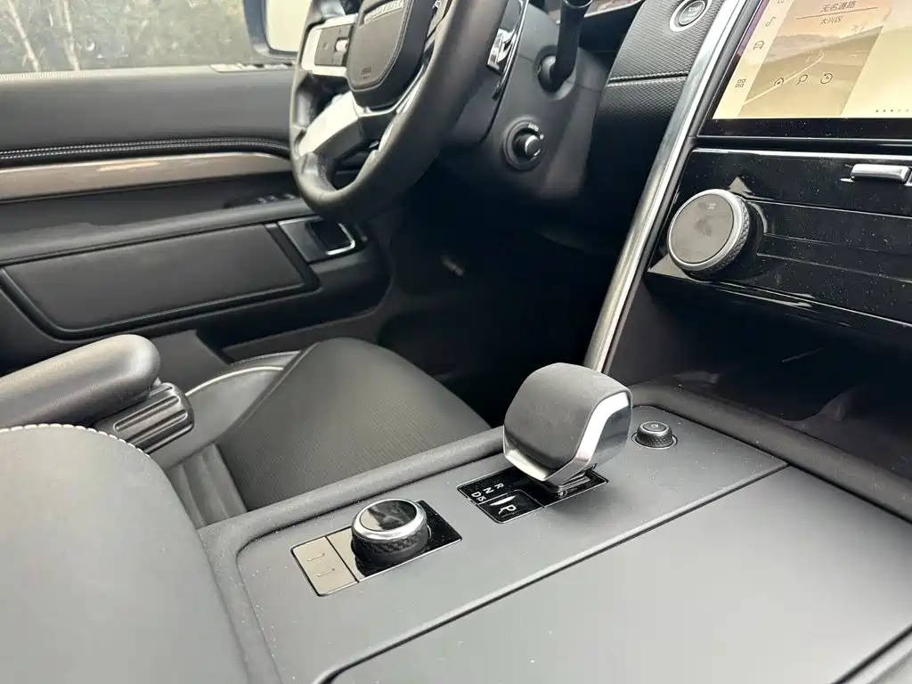 Land Rover Discovery — миниатюра 19