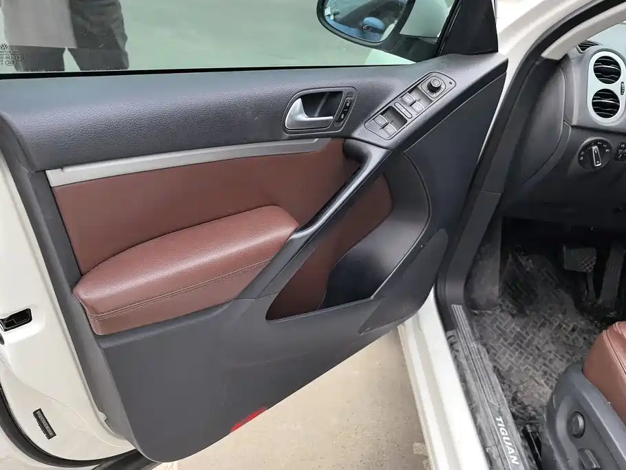 Volkswagen Tiguan — миниатюра 7
