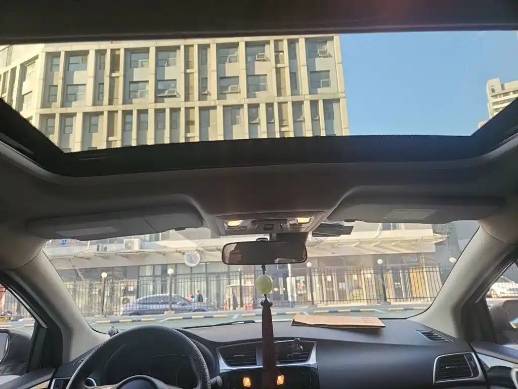 Nissan Sylphy — миниатюра 19