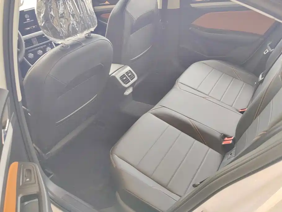 Volkswagen Bora — миниатюра 11