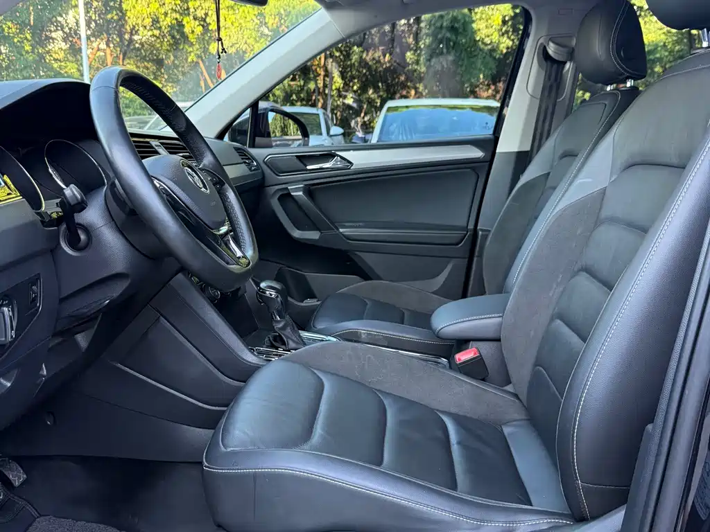 Volkswagen Tiguan L — миниатюра 4