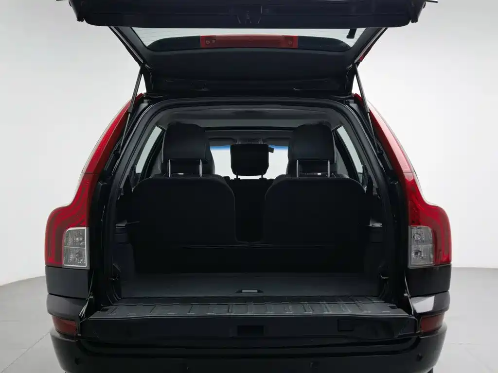Volvo XC90 — миниатюра 16
