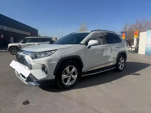 TOYOTA RAV4 RONGFANG