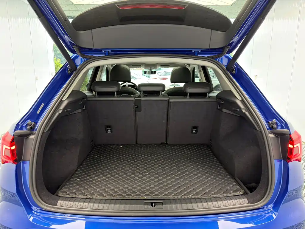 Audi Q3 — миниатюра 20