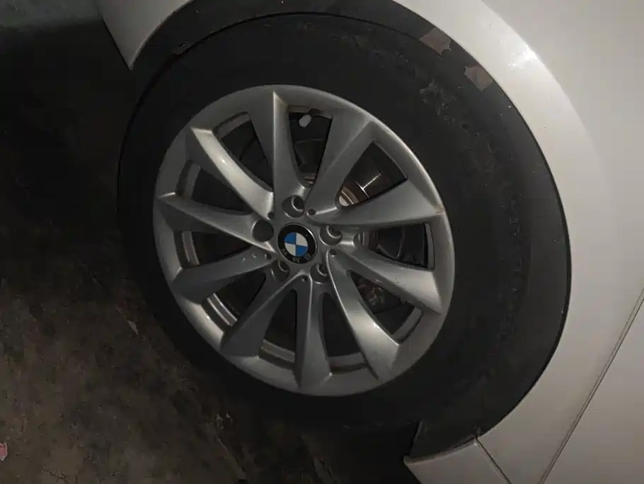 BMW 3 Series GT — миниатюра 6