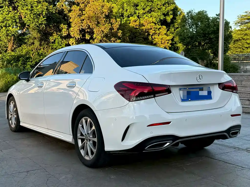 Mercedes-Benz A-Class — миниатюра 9