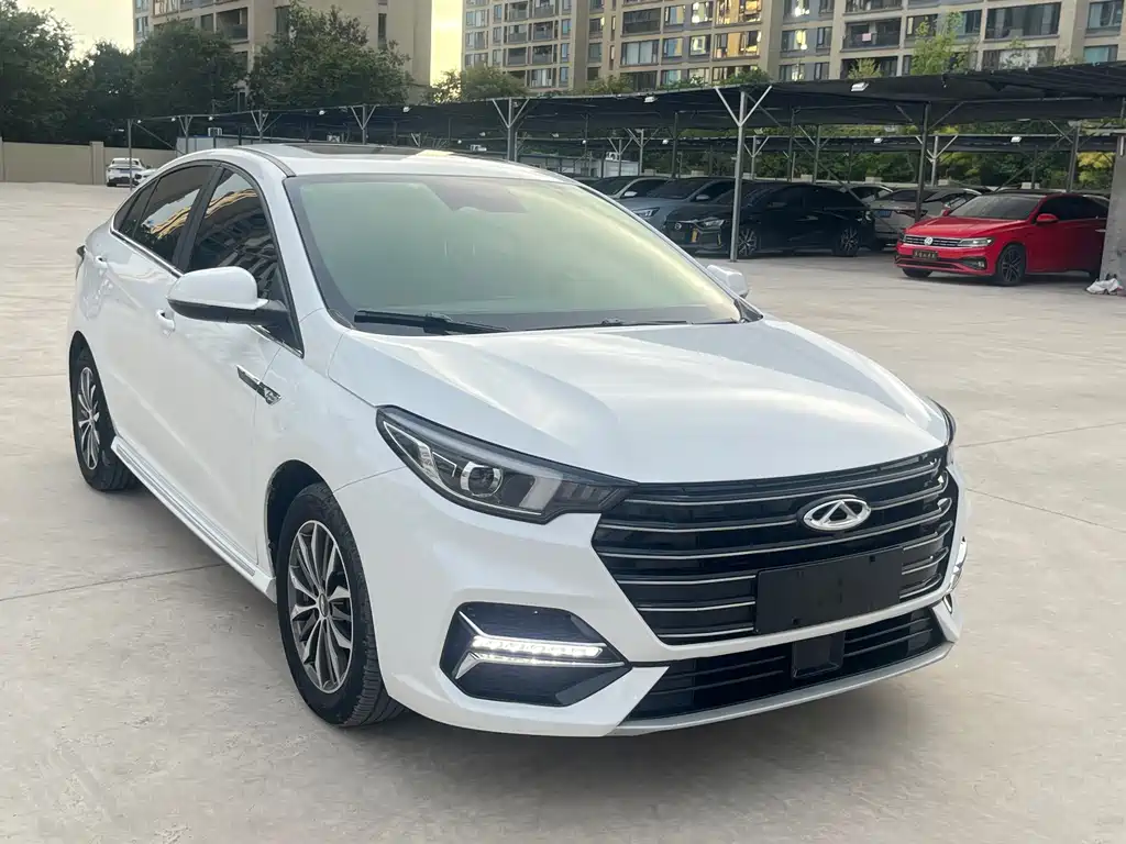 Chery Arrizo 5 PLUS — миниатюра 3