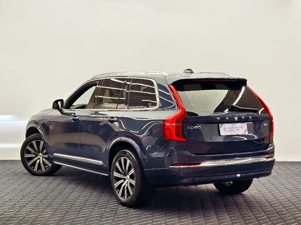 Volvo XC90 — миниатюра 5