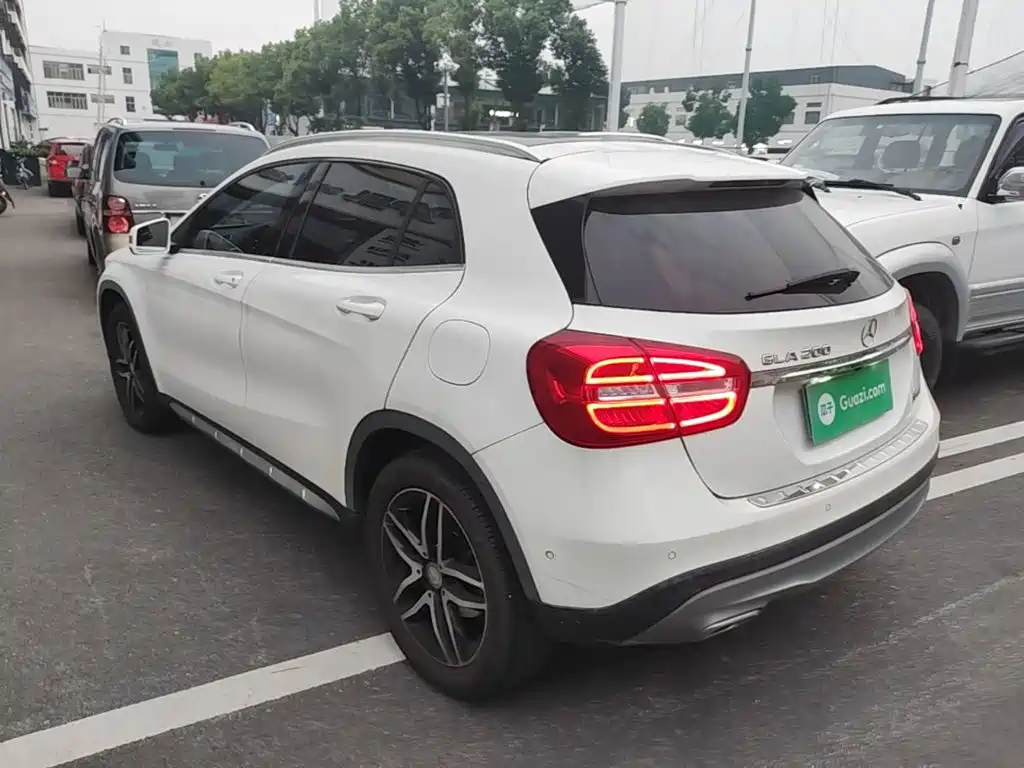 Mercedes-Benz GLA — миниатюра 5