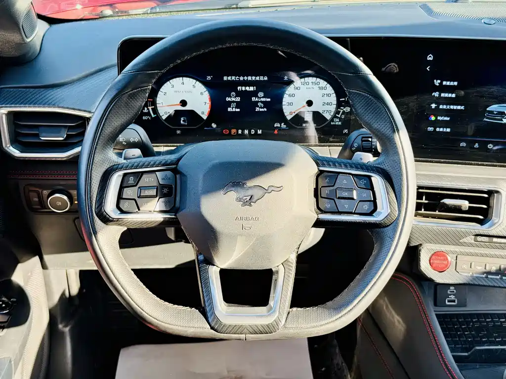 Ford Mustang — миниатюра 11