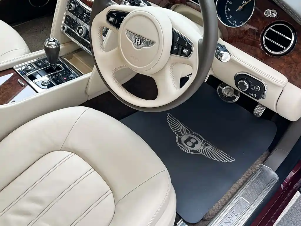 Bentley Mulsanne 6.8T Ultimate Edition, фото 6
